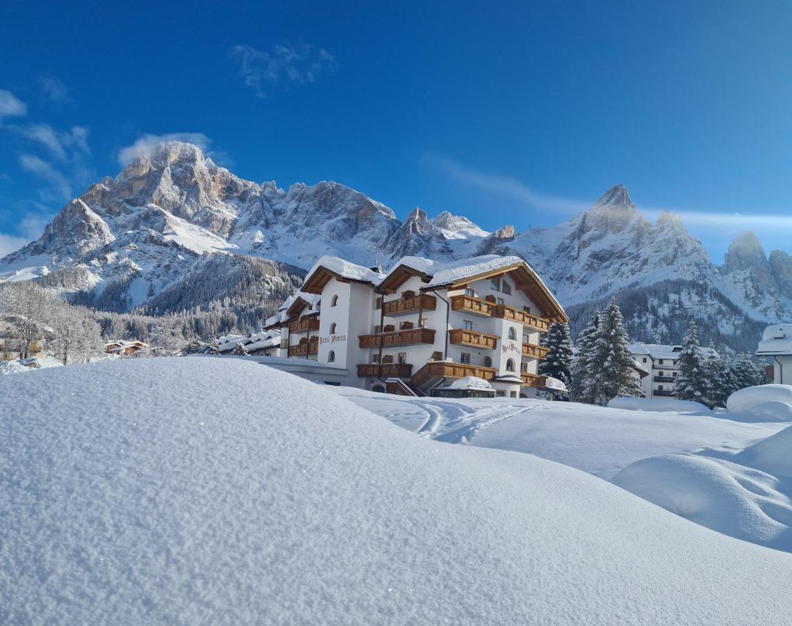 Hotel Vienna San Martino Di Castrozza Exteriör bild